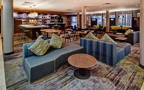 Courtyard By Marriott Alexandria